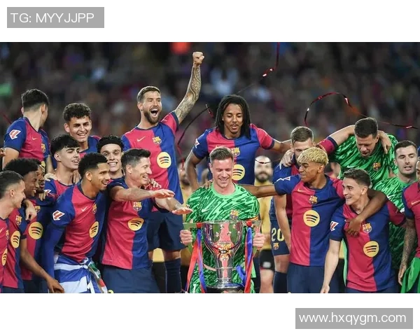 莱万多夫斯基进球奖金条款加剧巴萨财务困境，拉波尔塔面临诺坎普危机